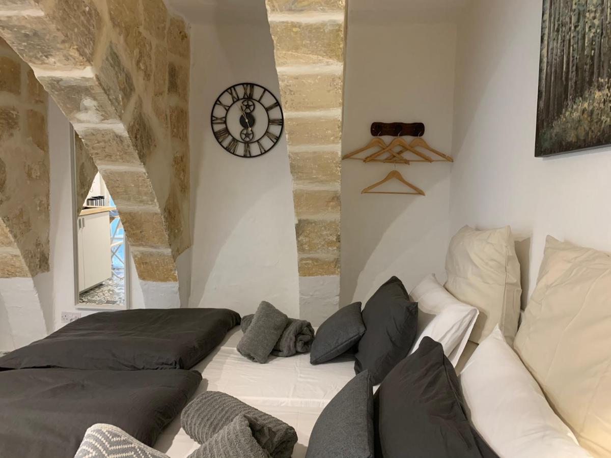 Studio Apartment In Βαλέτα Εξωτερικό φωτογραφία