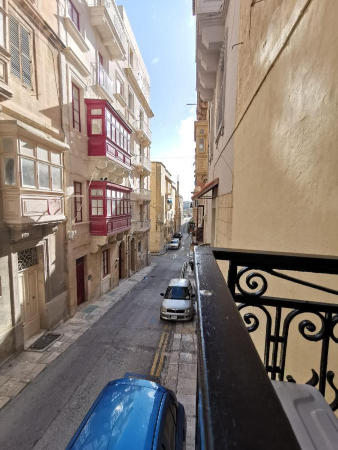 Studio Apartment In Βαλέτα Εξωτερικό φωτογραφία