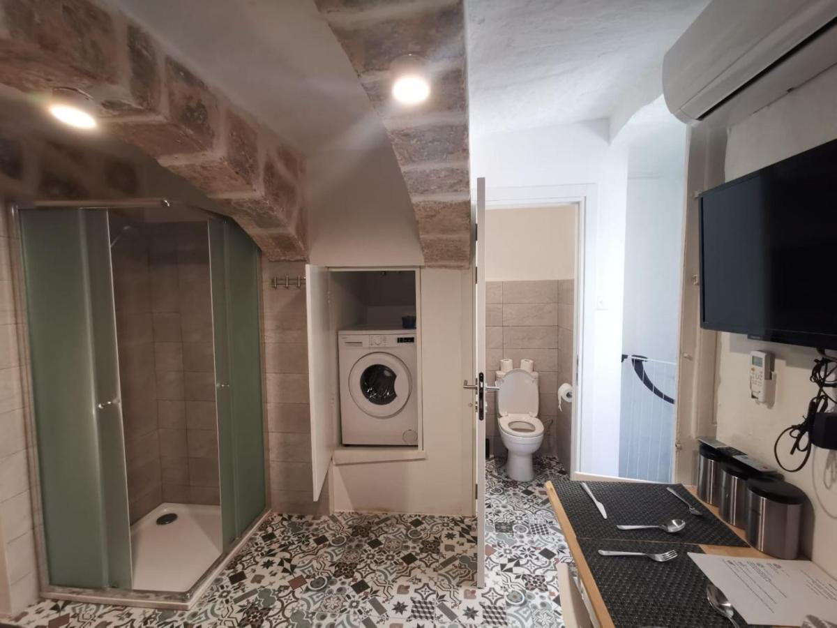 Studio Apartment In Βαλέτα Εξωτερικό φωτογραφία